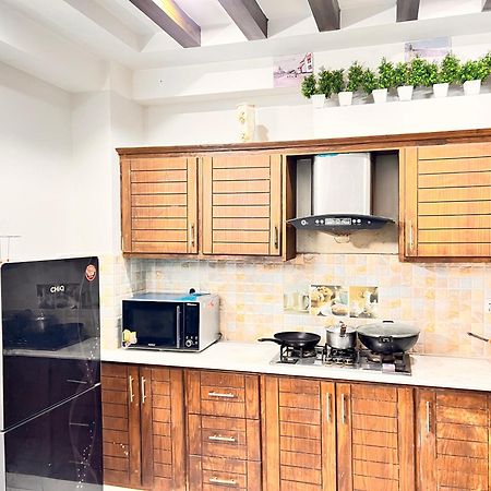 Luxury Apartment Hotel 伊斯兰堡 外观 照片